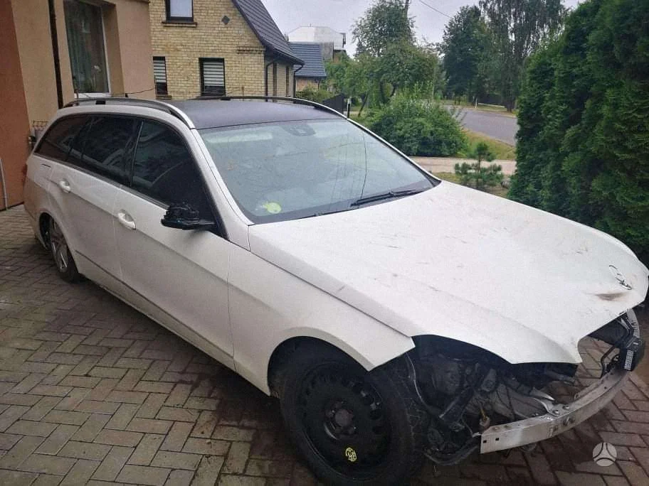Mercedes-Benz E-class, AMG (W124, W210, W211, W212, W213, C207, W238)