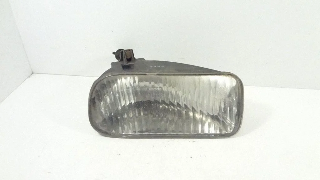 Priekšējais miglas lukturis SAEF98BLAZER