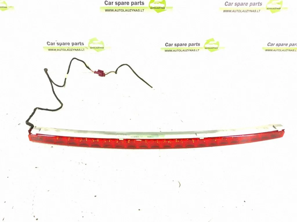 Third/center stoplight – Mercedes-Benz E-Class W212 (2009-2016)
