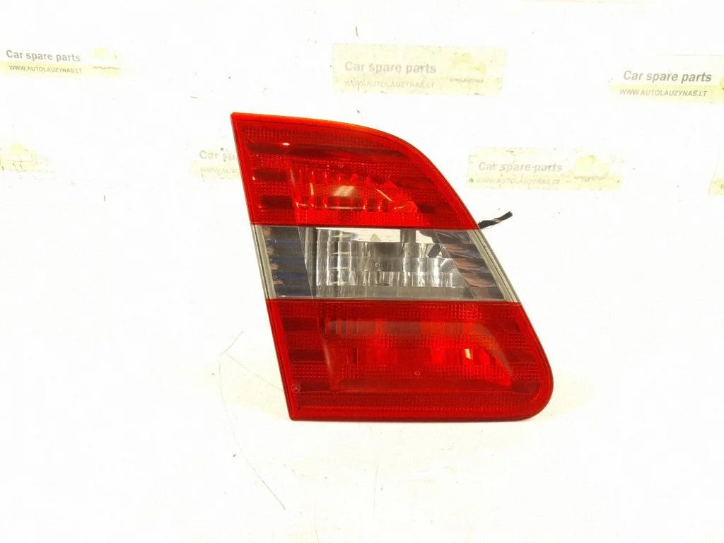 Tailgate rear/tail lights 1698201564