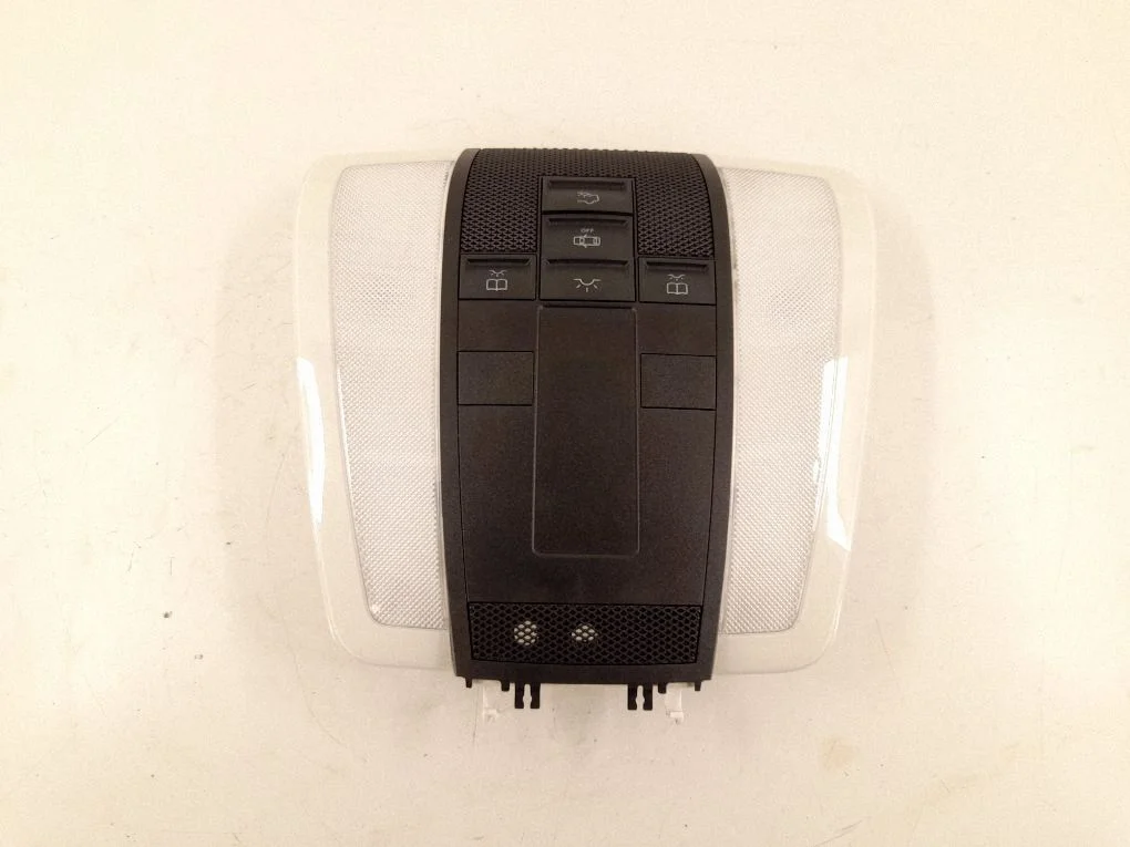 Front seat light 2048202001