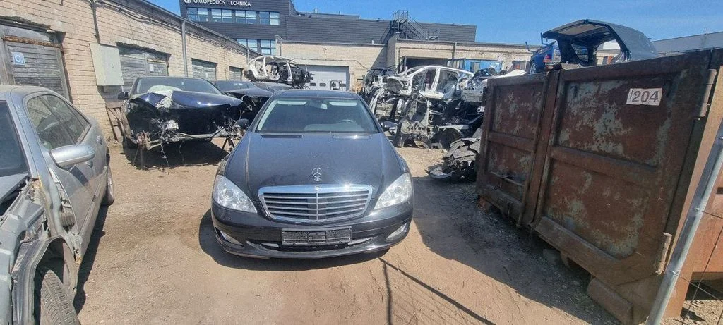Mercedes-Benz S-class, AMG (W126, W140, W220, W221, W222)