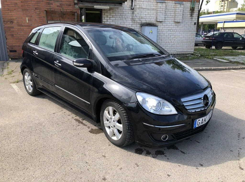Mercedes-Benz B-class (W245, W246/W242)