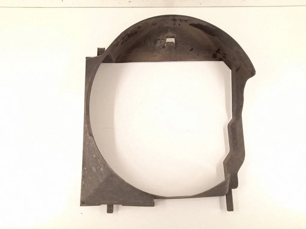 Radiator cooling fan shroud 2025054355