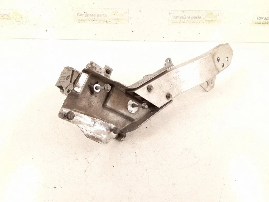 Radiator support slam panel 2536210600