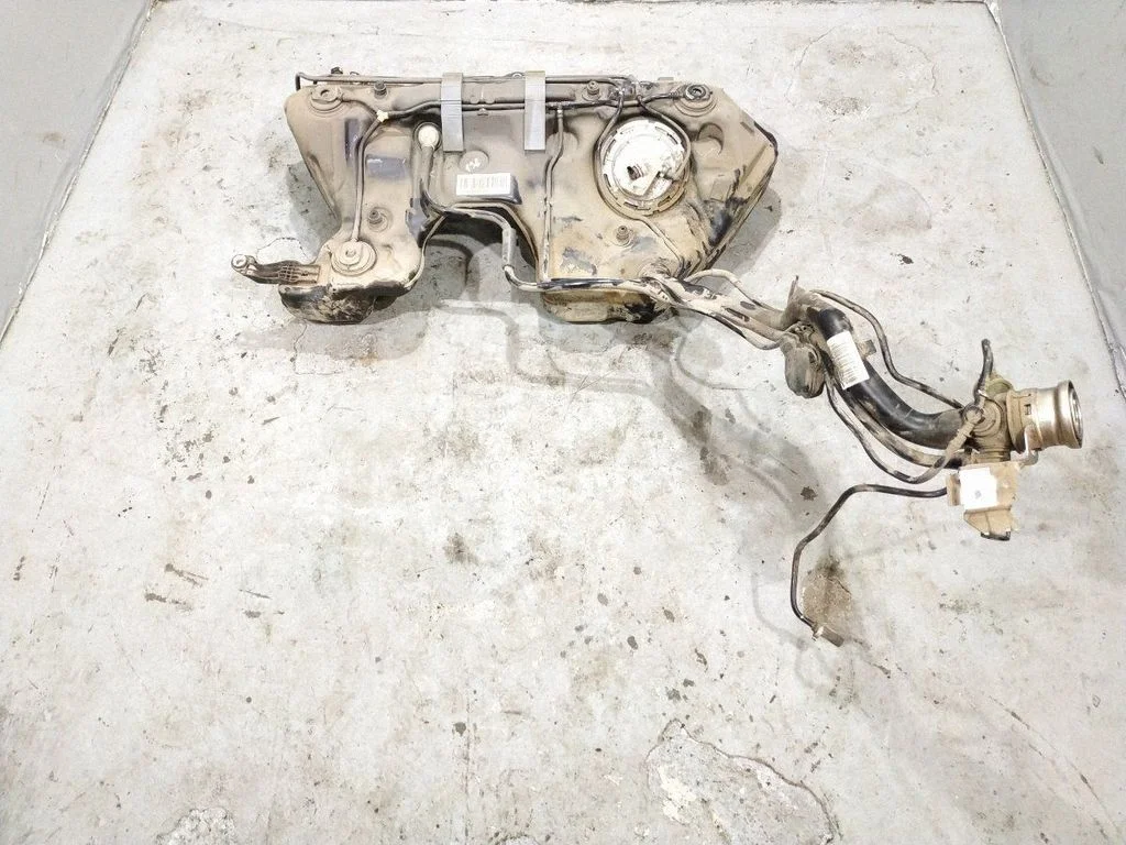 Fuel tank 2054705600