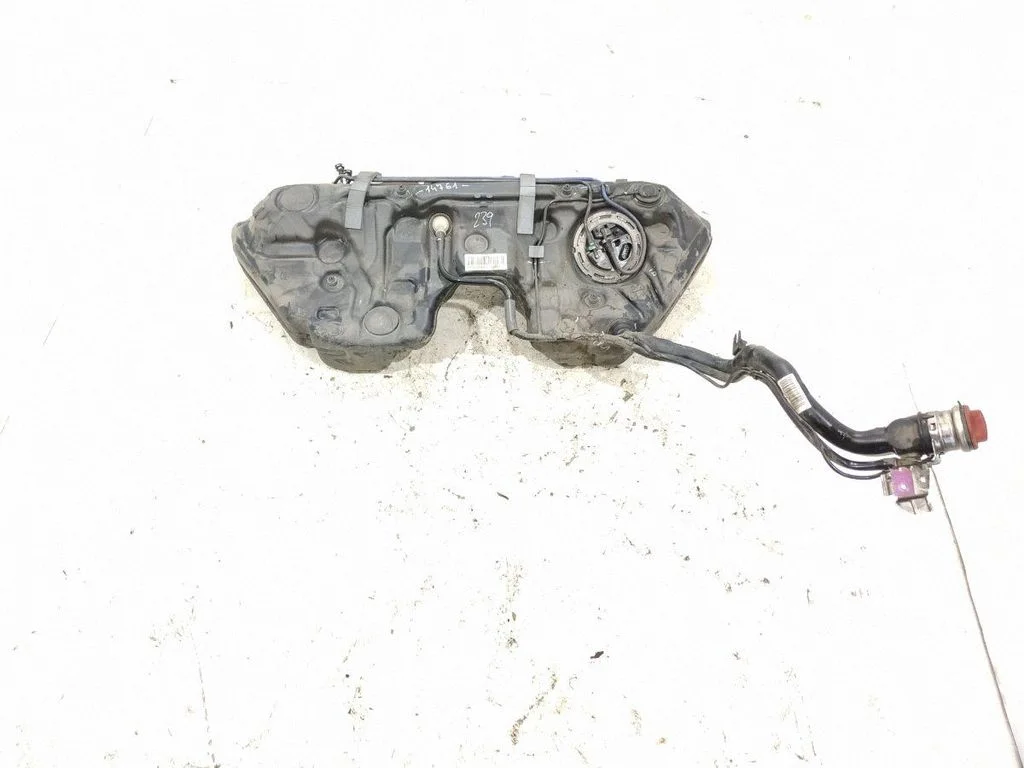 Fuel tank 2054700501 – Mercedes-Benz C-Class W205 (2014-2021)