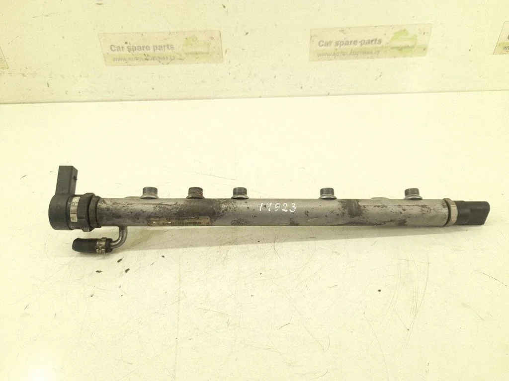 Fuel main line pipe 6400701295