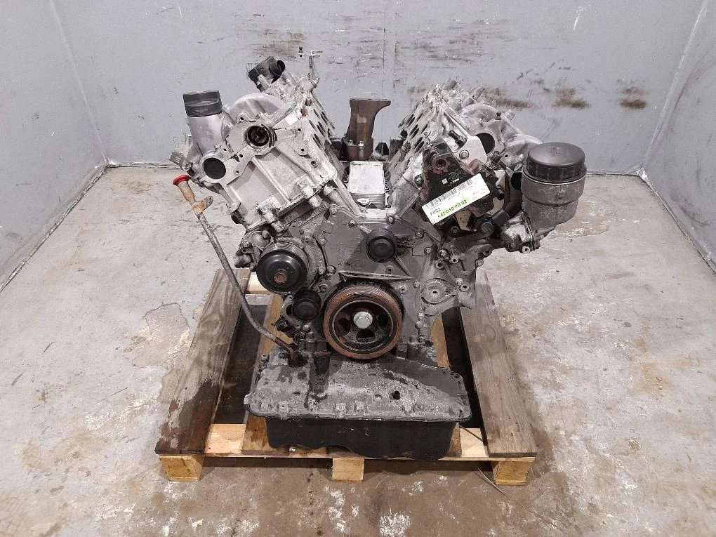 Silnik 6420106720