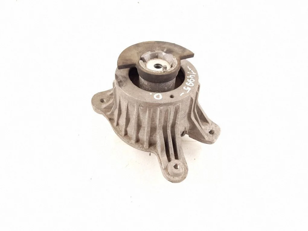 Engine mount bracket 2132400600