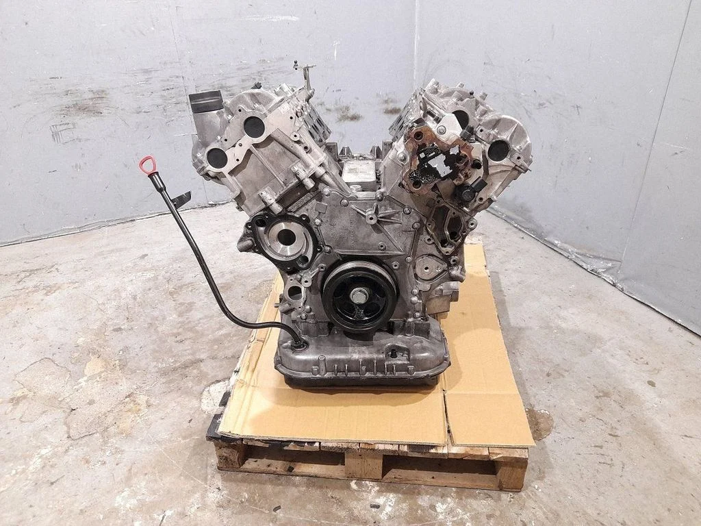 Mootor 6420107400