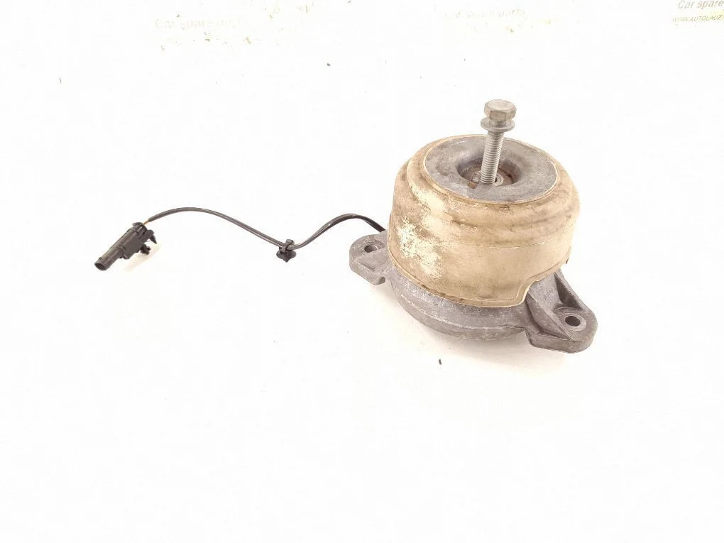Engine mount bracket 2042403817