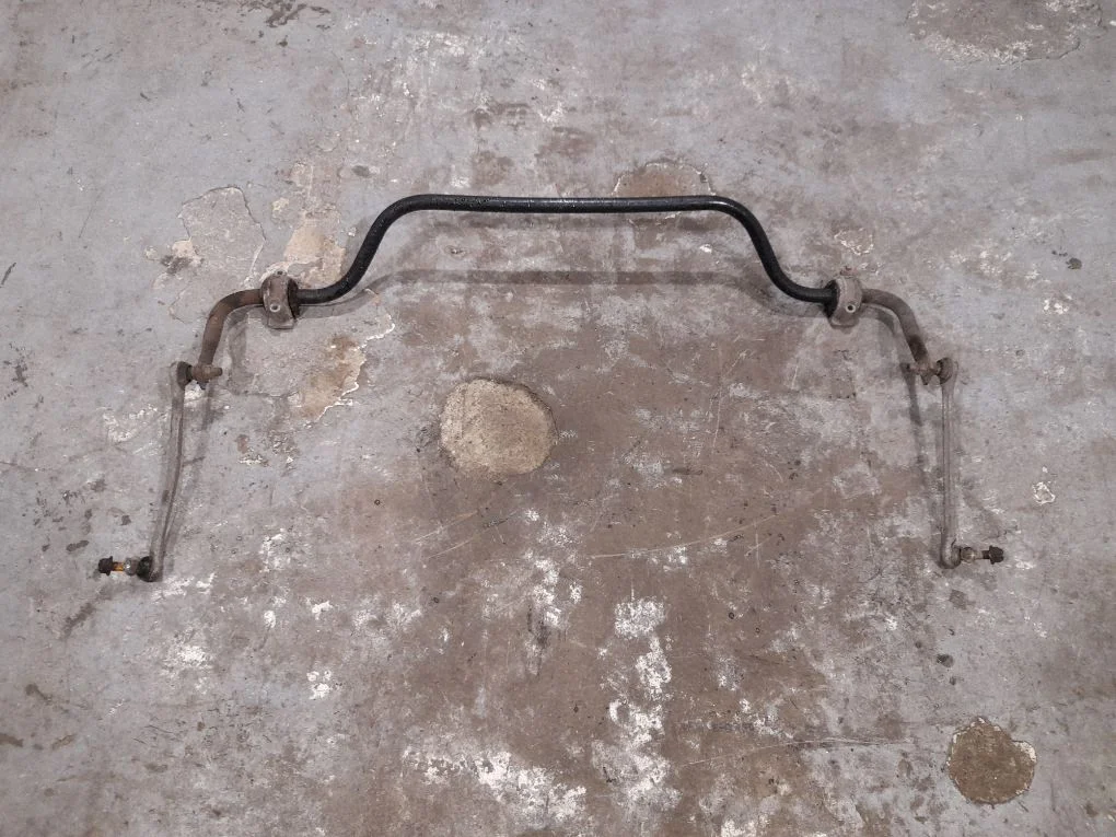 Stabilizator przedni – przód