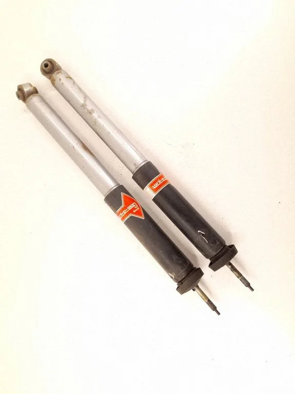 Rear shock absorber/damper – rear right