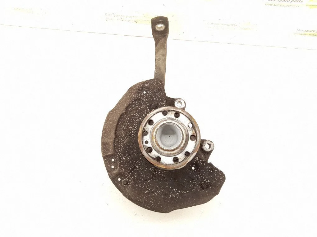 Front wheel hub 2133324700