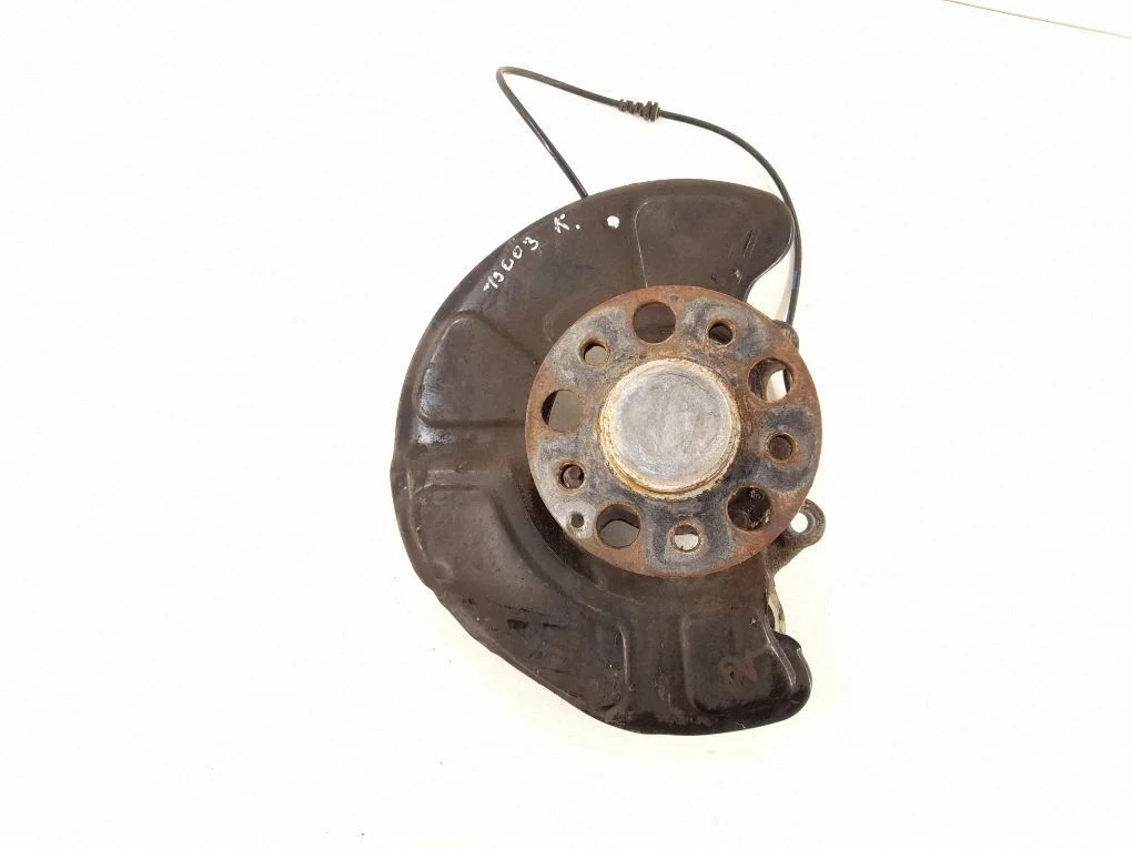 Front wheel hub 2123322301