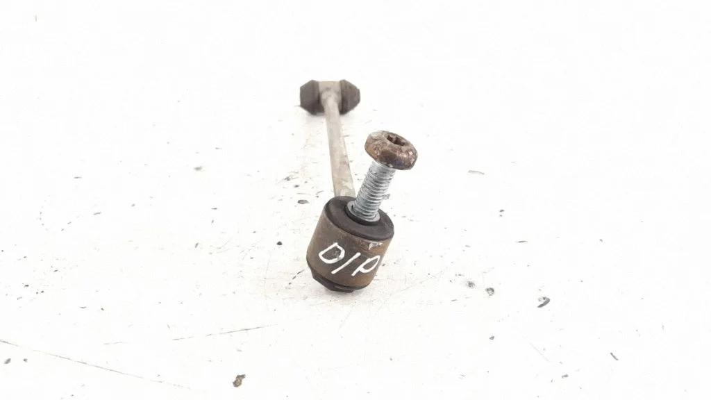 Tagumine stabilisaatori varras – Mercedes-Benz C-klass W205 (2014-2021)