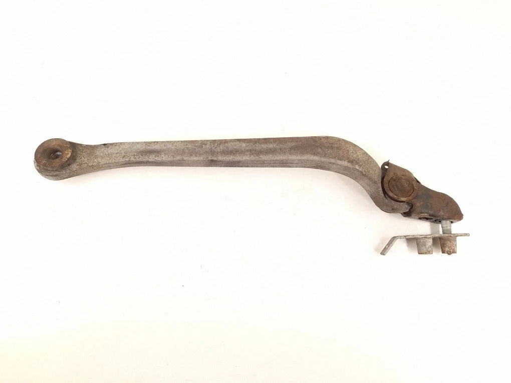 Rear control arm 2303500429