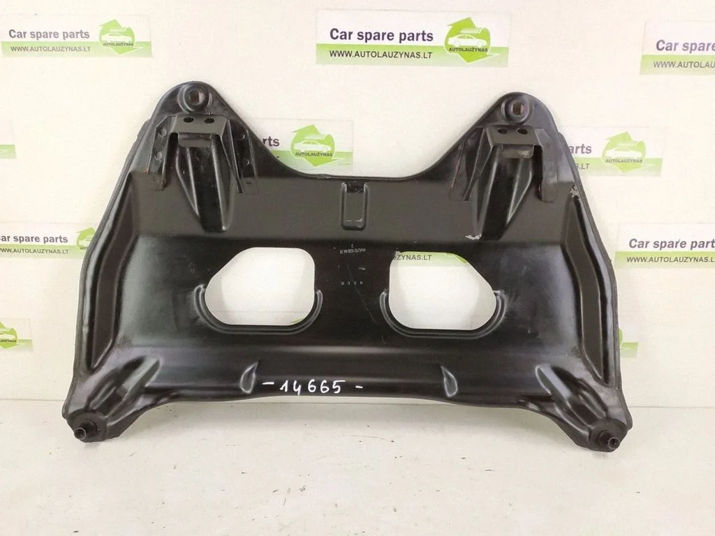 Gearbox mounting bracket