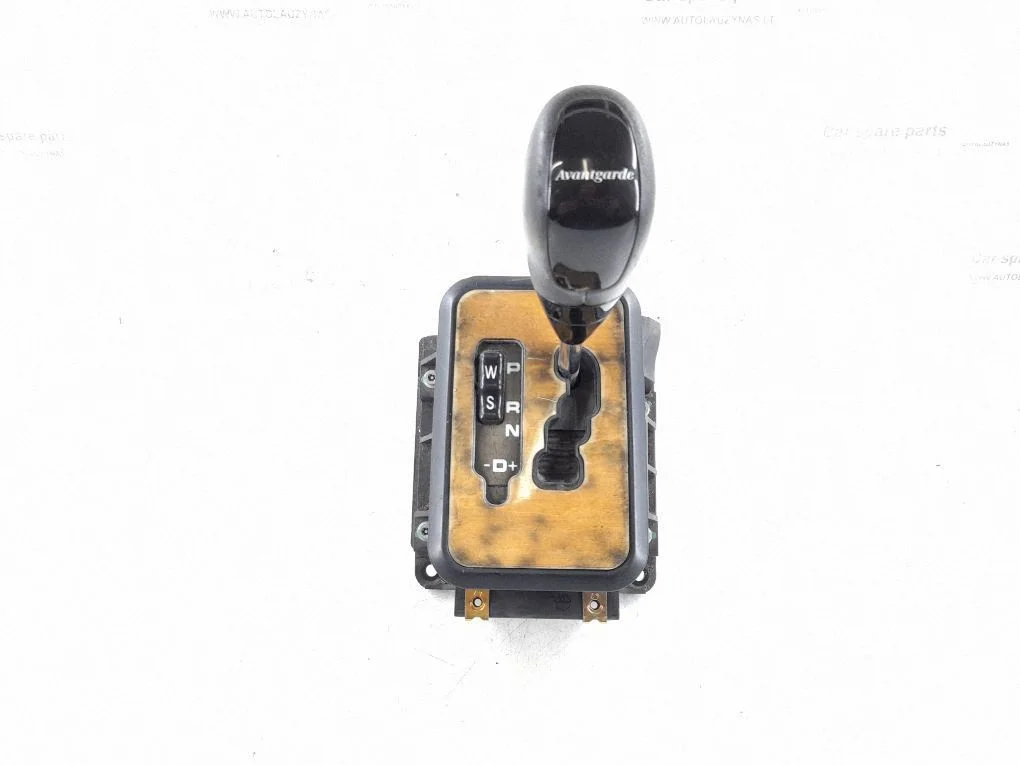 Gear selector mechanism PP210267075