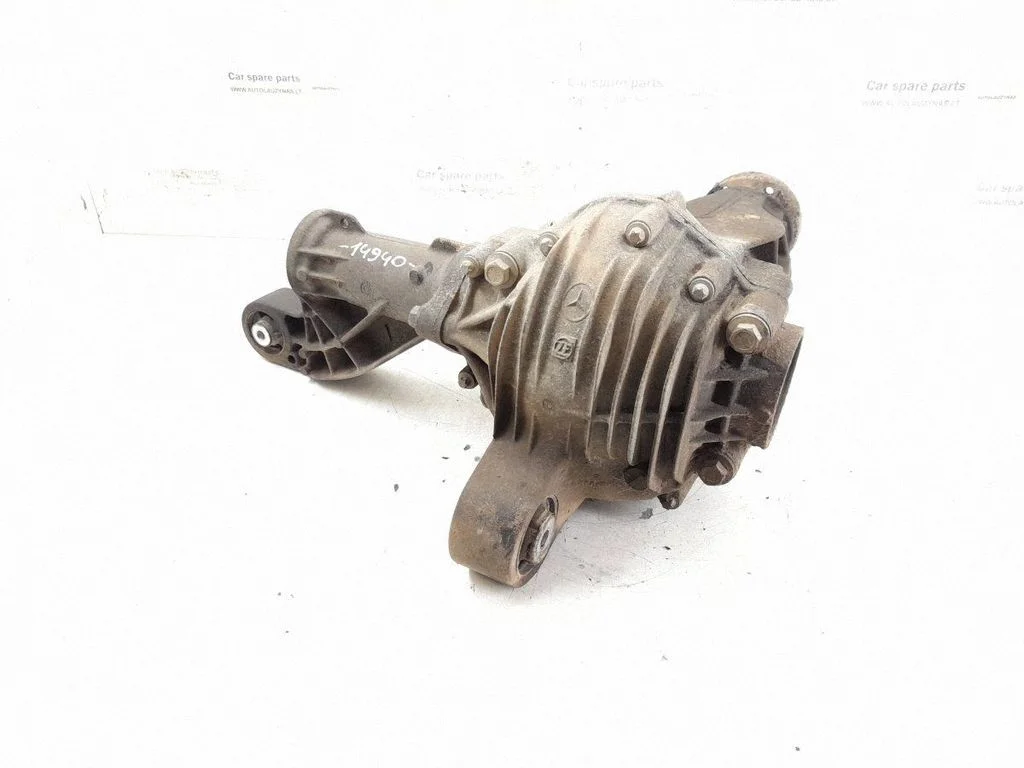 Front differential 1643302702