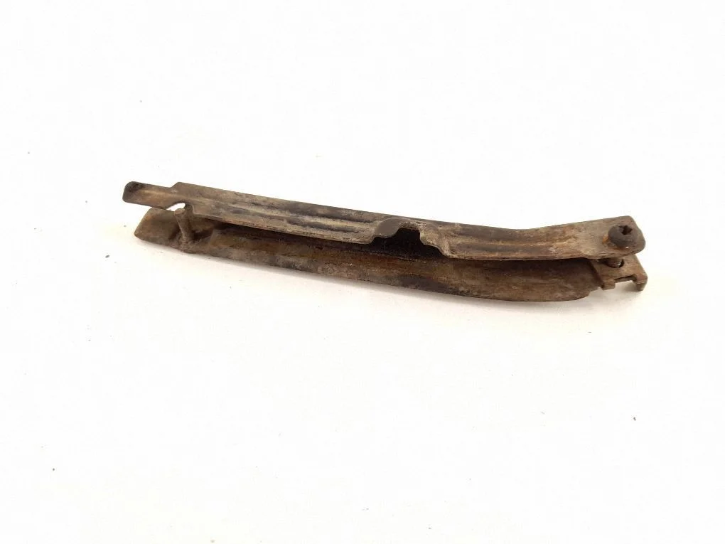 Front bumper mounting bracket 1648800414