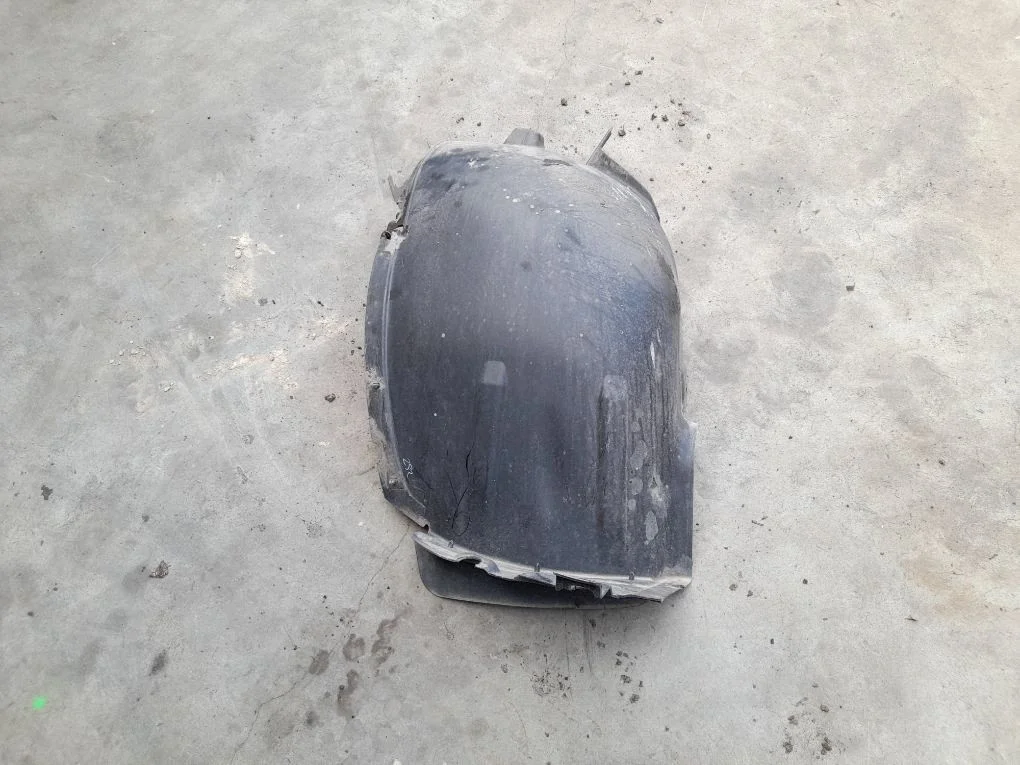 Front wheel arch liner splash guards 1648802805