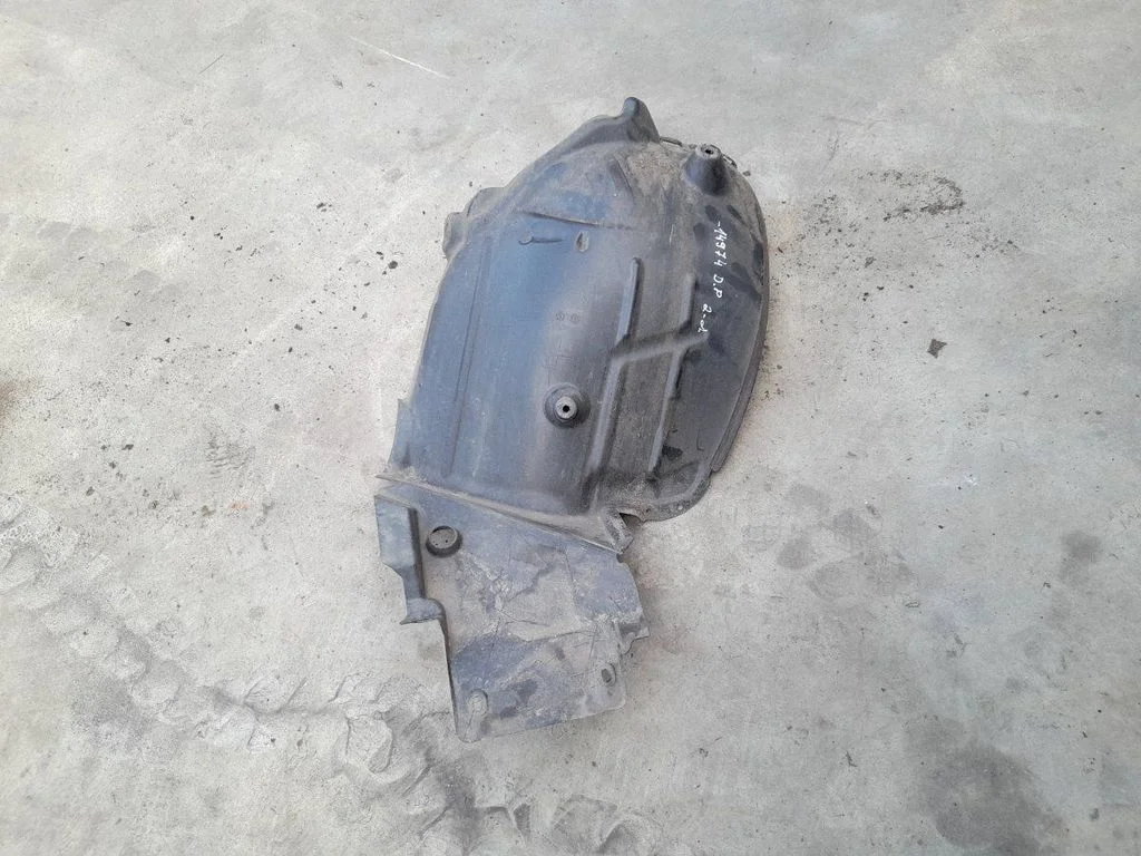 Front wheel arch liner splash guards 2056912800