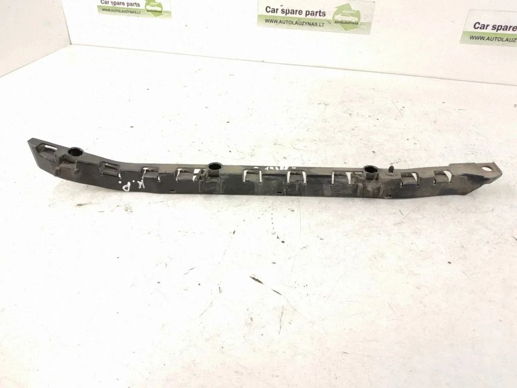 Rear bumper mounting bracket – left
