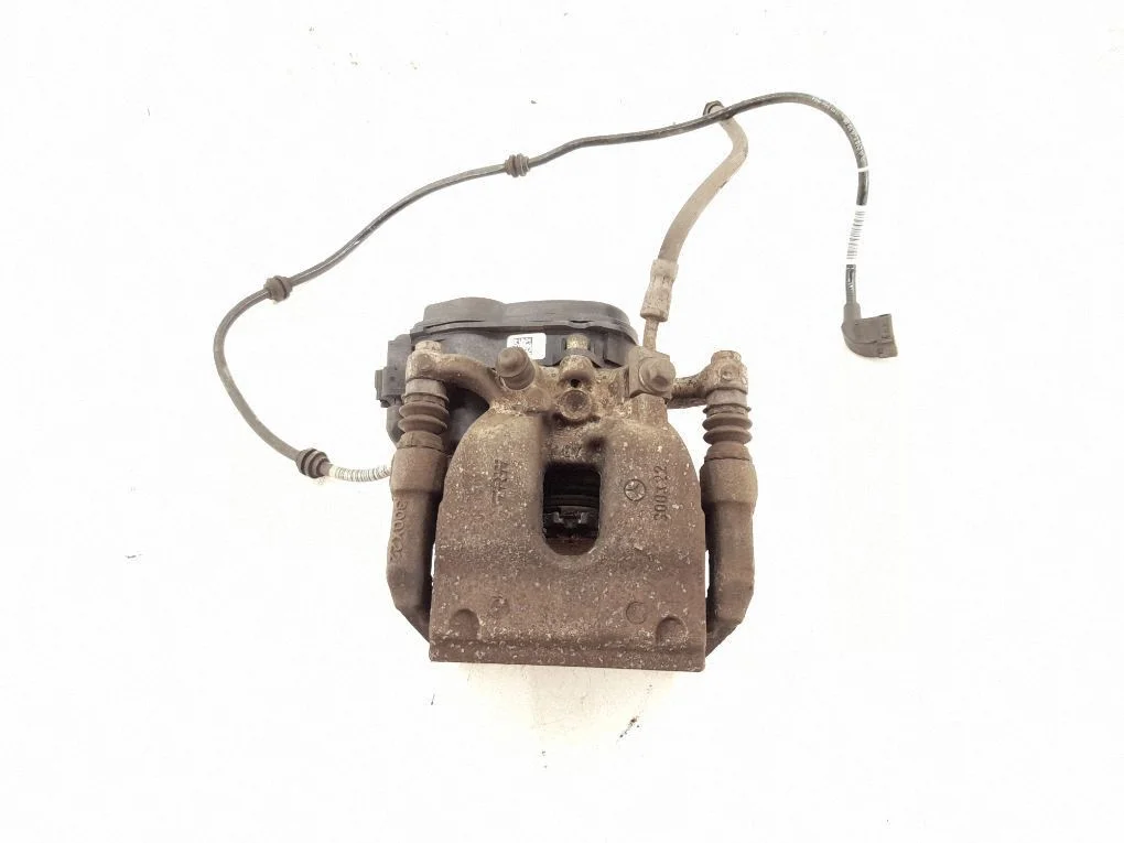 Rear brake caliper – rear left
