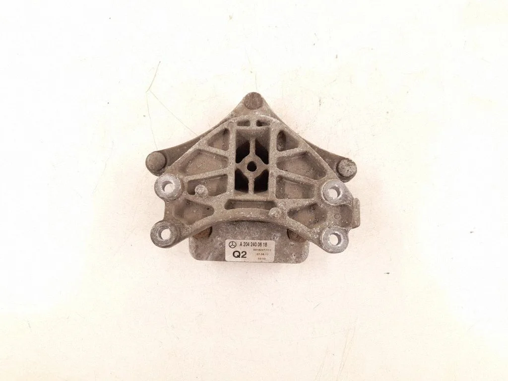 Gearbox mount – Mercedes-Benz C-Class AMG W204 (2007-2014)