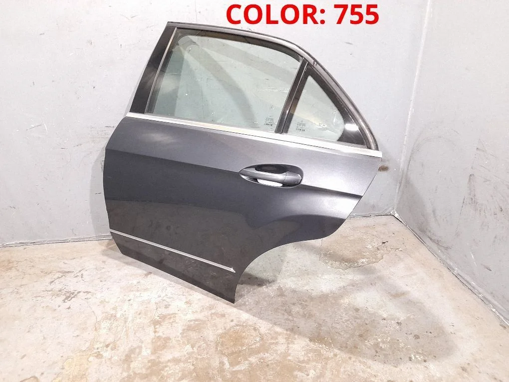Rear door 2127320110