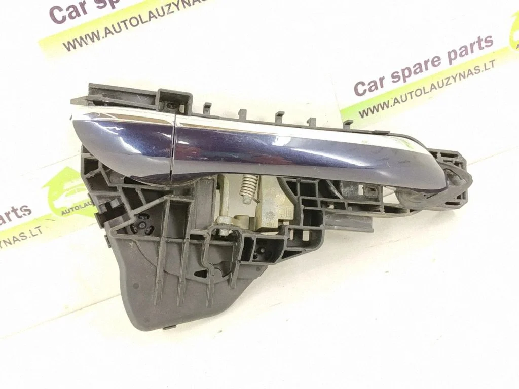 Tagaukse välimine käepide A1647600670