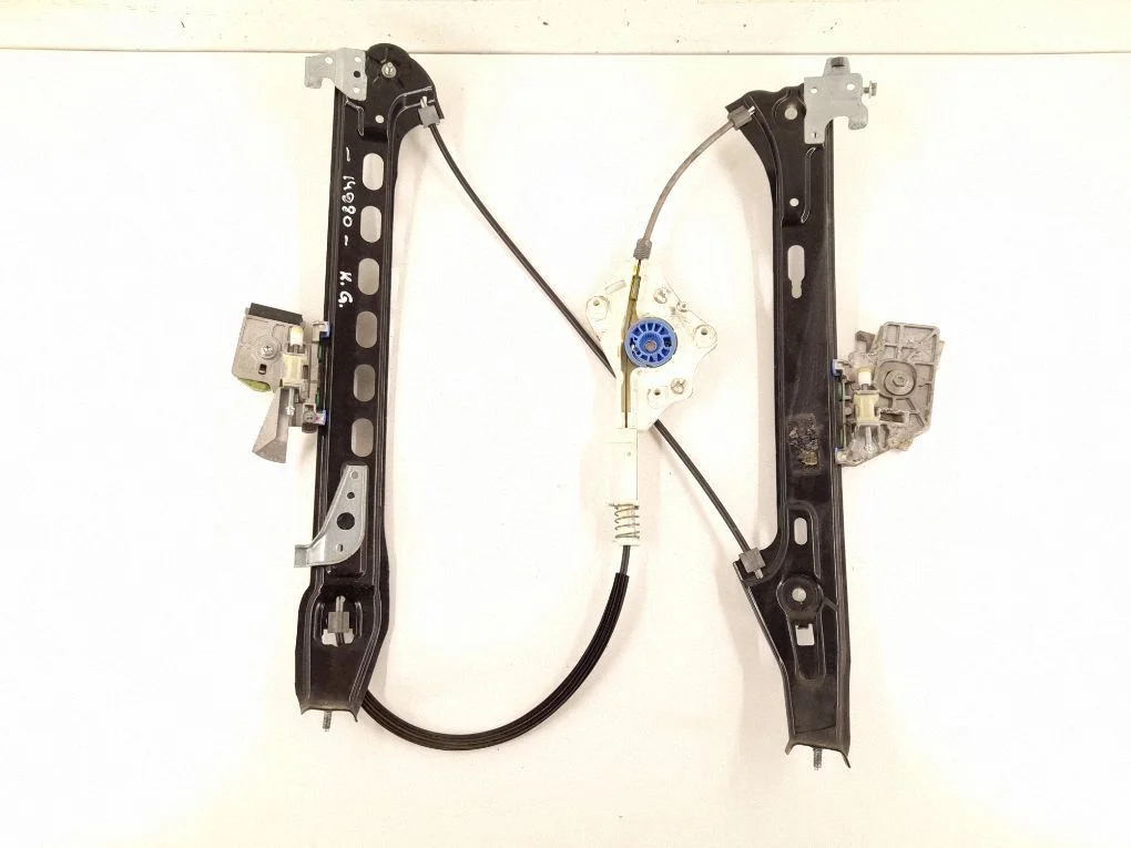 Rear window lifting mechanism without motor 2197300746