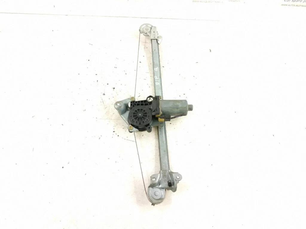Rear window lifting mechanism without motor 0130821672