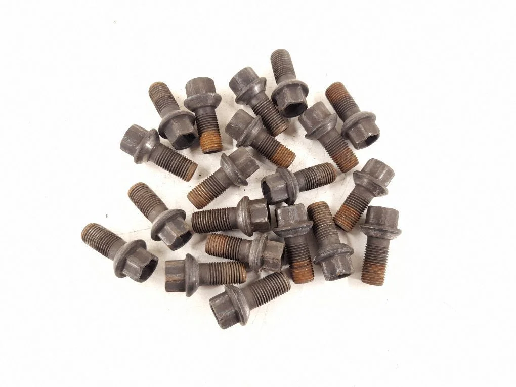 Nuts/bolts 0009908307
