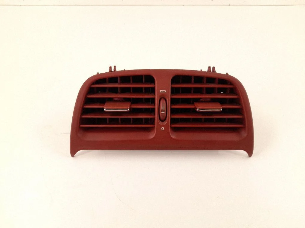 Dash center air vent grill 2088300354