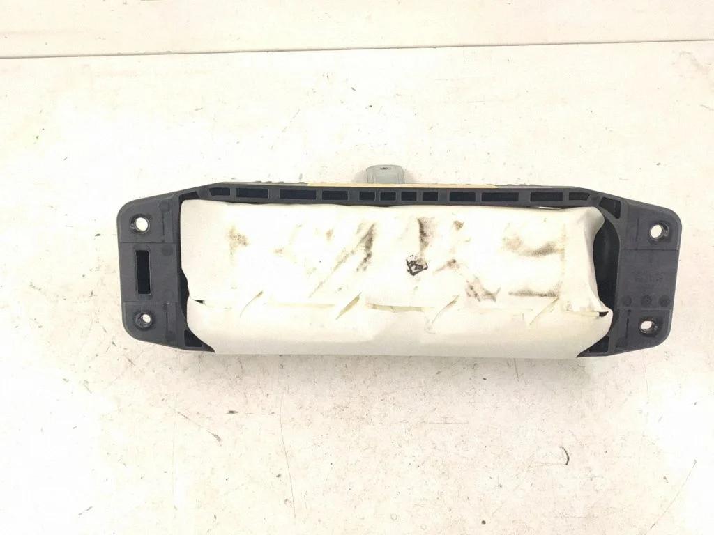 Passenger airbag – Mercedes-Benz GLC-Class C253 (2016-)