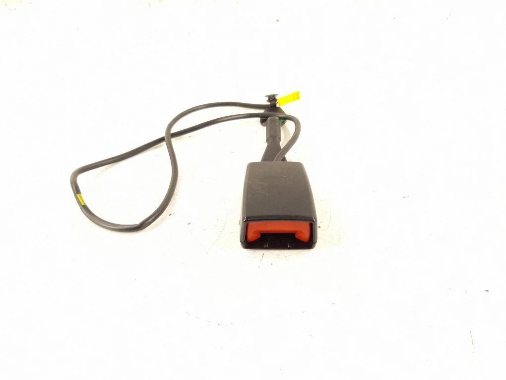 Front seatbelt buckle 2038600169