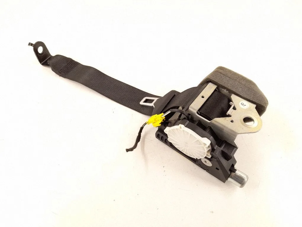 Rear seatbelt 2128605585