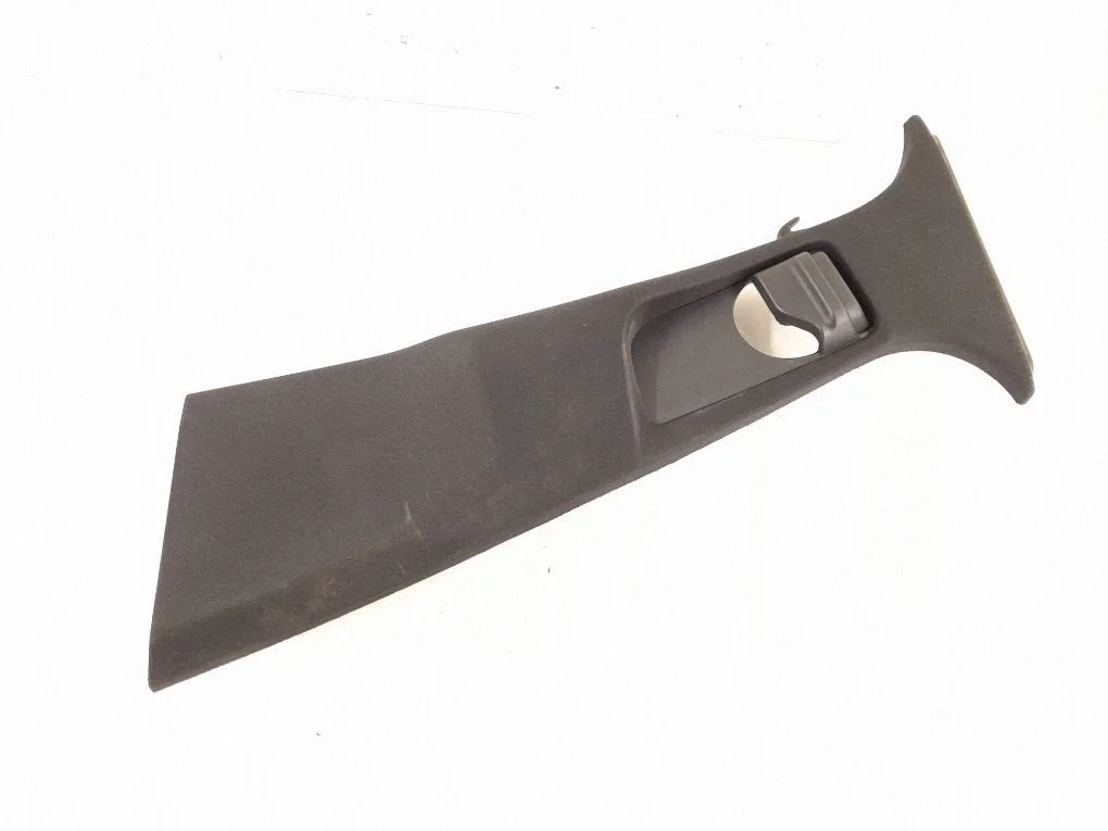 (B) pillar trim (bottom) 2136900725