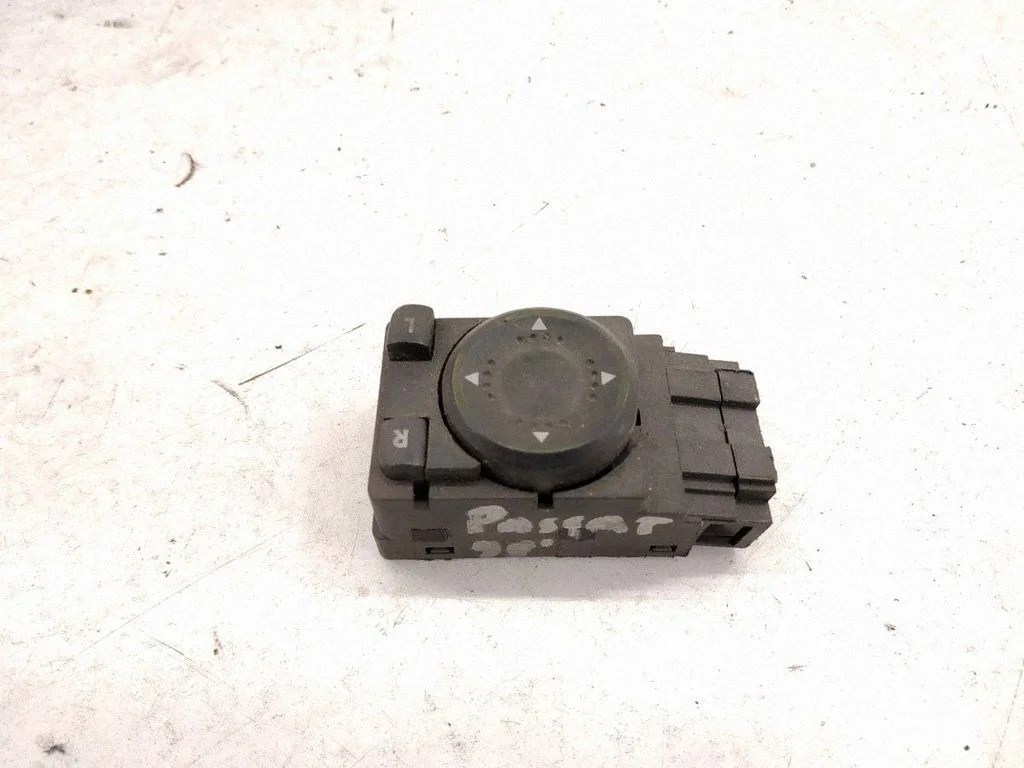 Wing mirror switch 3B2959565B