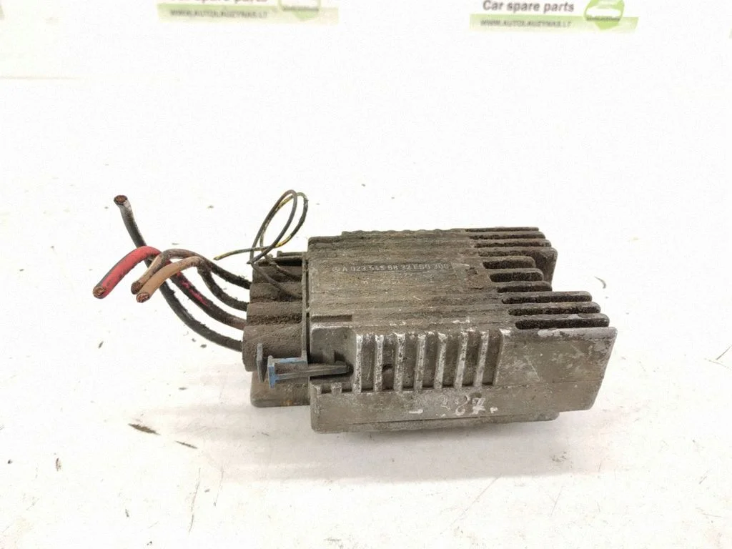 Jahutusventilaatori relee – Mercedes-Benz E-klass W210 (1995-2002)