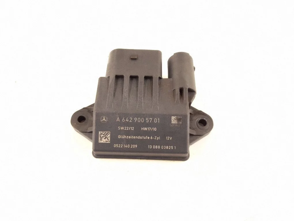 Glow plug pre-heat relay 6429007701