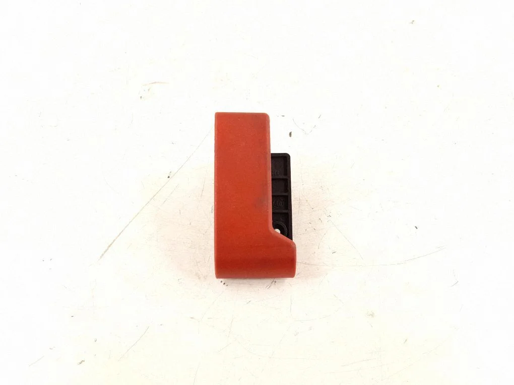 Frame 1248800320