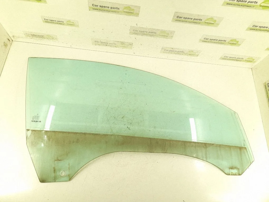 Front door window glass four-door 2077250210
