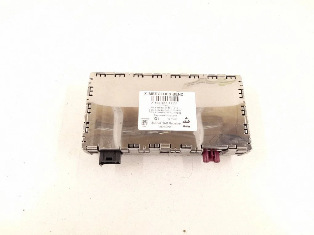 Wzmacniacz antenowy 1669001105