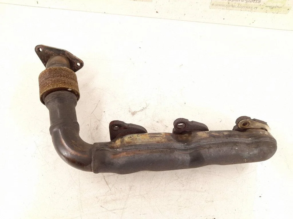 Exhaust manifold 6421420102 – Mercedes-Benz C-Class AMG W204 (2007-2014)