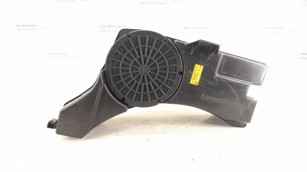 Parcel shelf speaker 2128202202