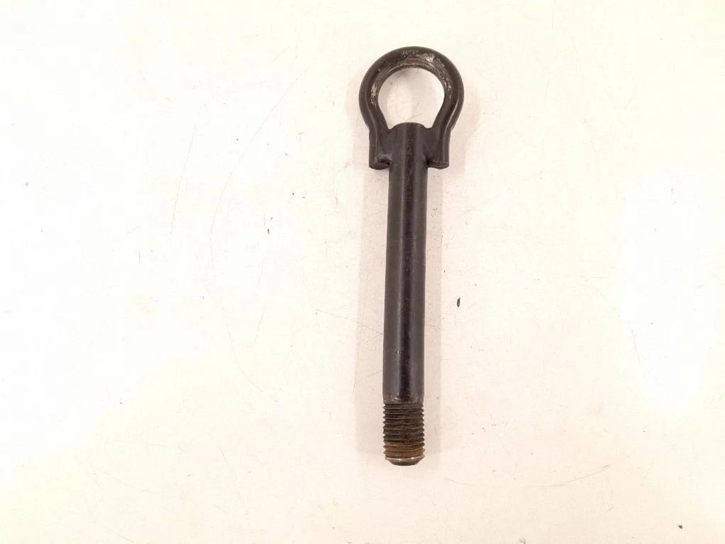 Towing hook eye – Mercedes-Benz E-Class W212 (2009-2016)